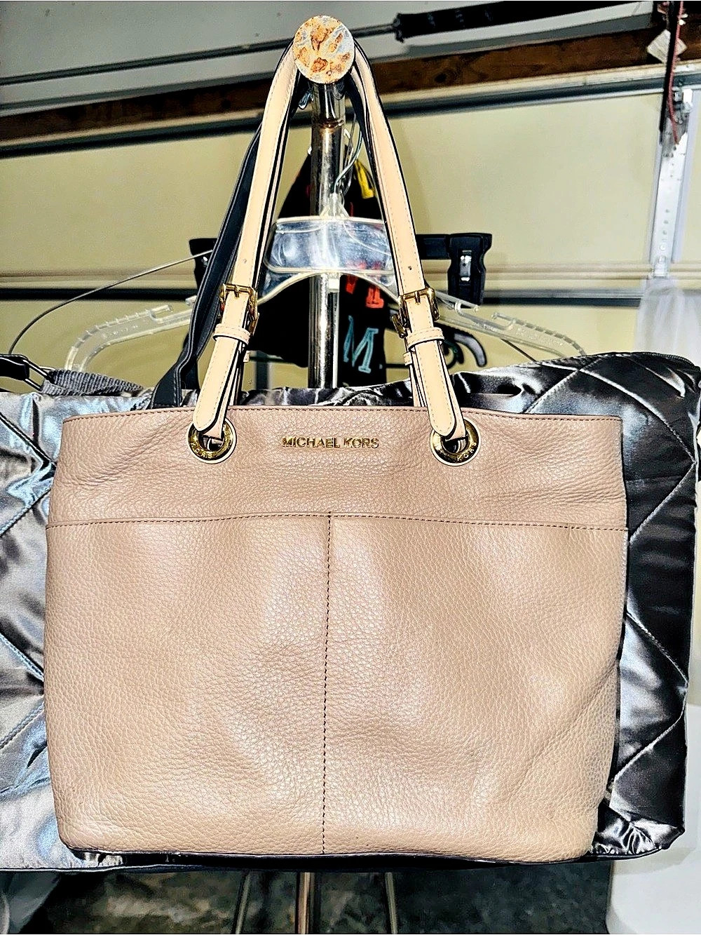 Michael Kors Jet Set Medium Pebbled Leather Pocket Tote Bag Pink